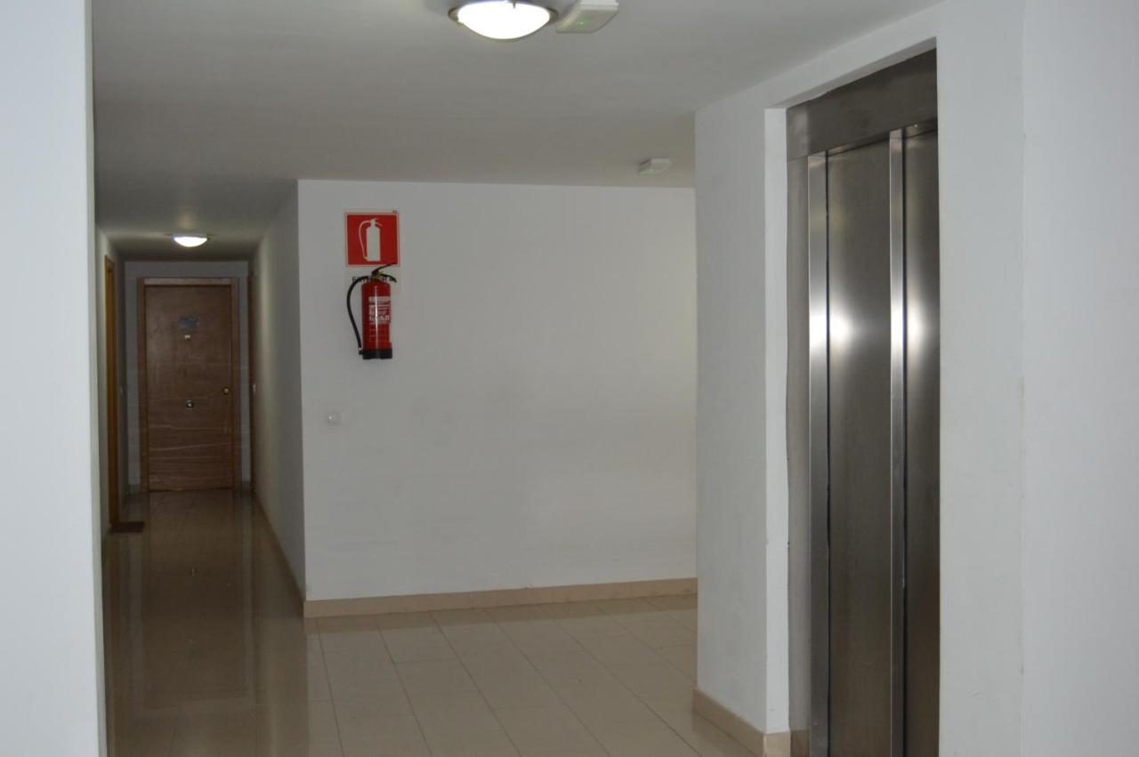 Bright, Modern Apartment In The Heart Of Arrecife Exteriör bild